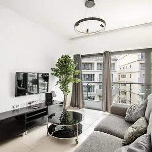 Modern In The Heart Of St Julians Appartamento San Giuliano